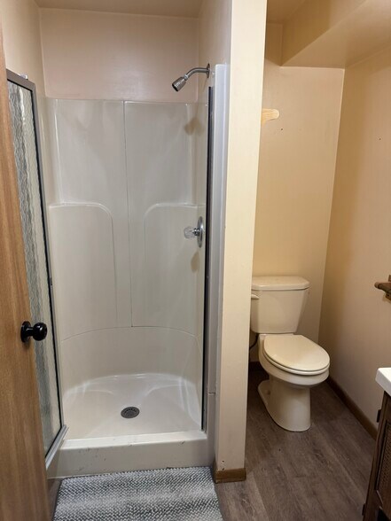 Building Photo - 2107 Tanglefoot Ln