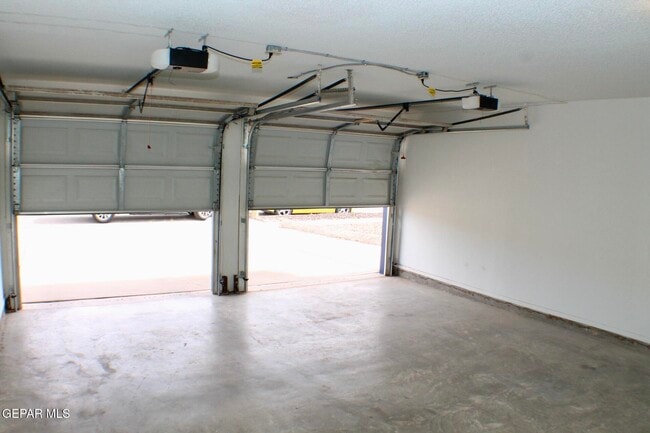 Building Photo - 11220 Pony Soldier Ave