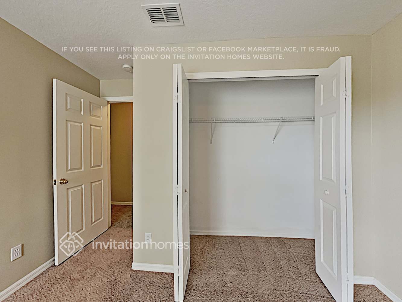 Building Photo - 1040 Lake Charles Dr