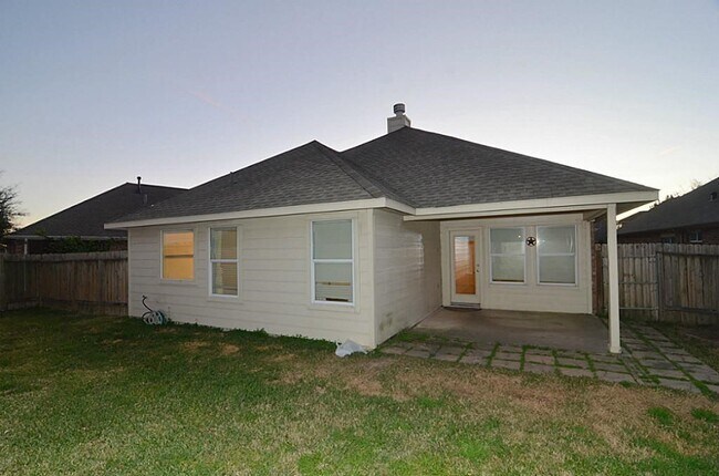 Building Photo - 11306 Overland Trail Dr