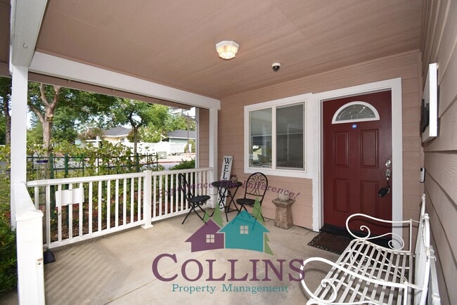Building Photo - 127 Highlands Ct