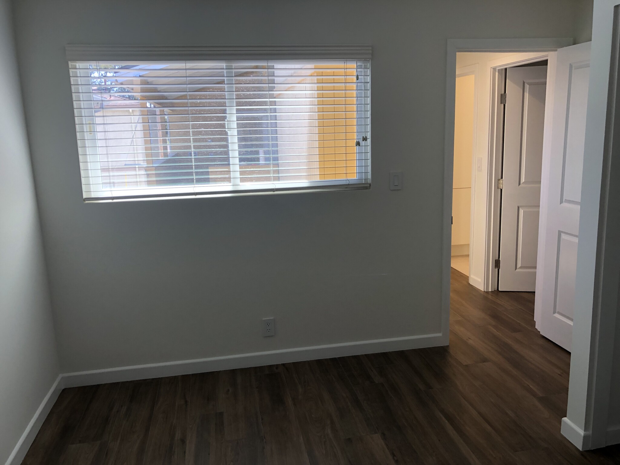 2nd Bedroom - 518 Dahlia Ave