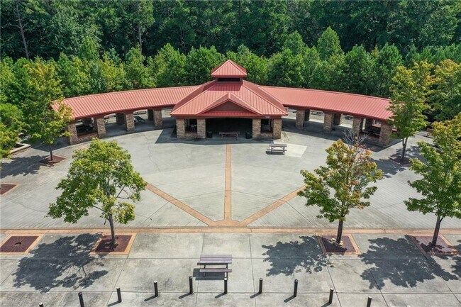 Building Photo - 578 Hardy Water Dr SE