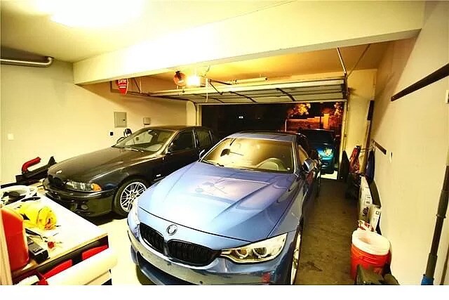 Building Photo - 15761 Crestwood Ave