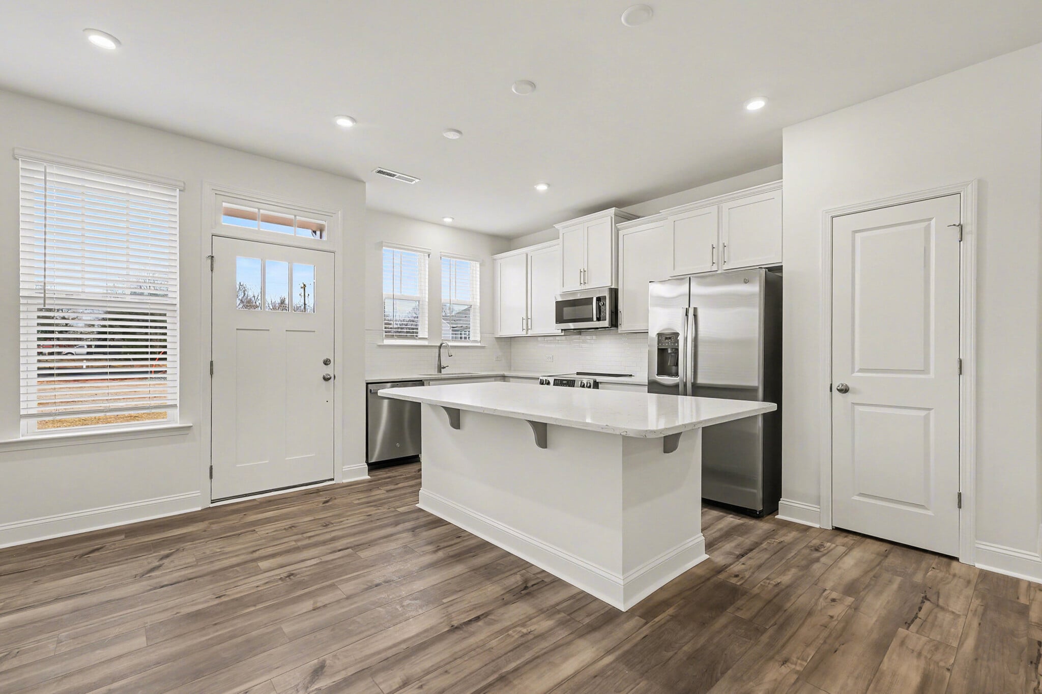 Building Photo - 2915 Herringbone Rd