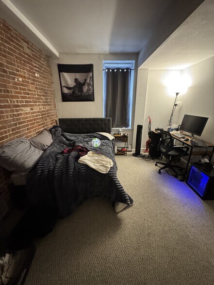 Building Photo - 480 Massachusetts Ave