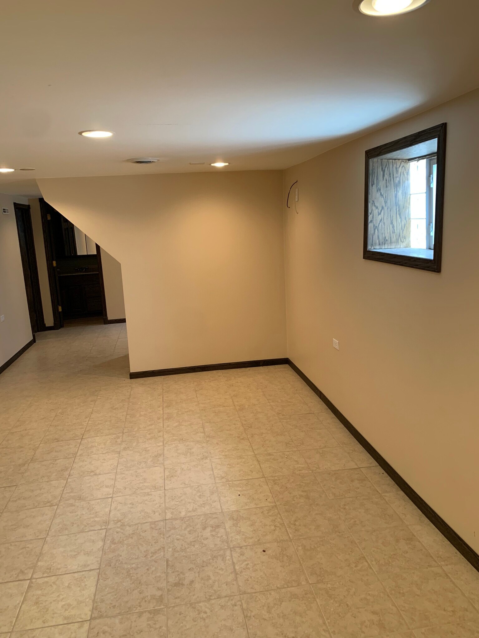 Building Photo - 163 Parkside Ave
