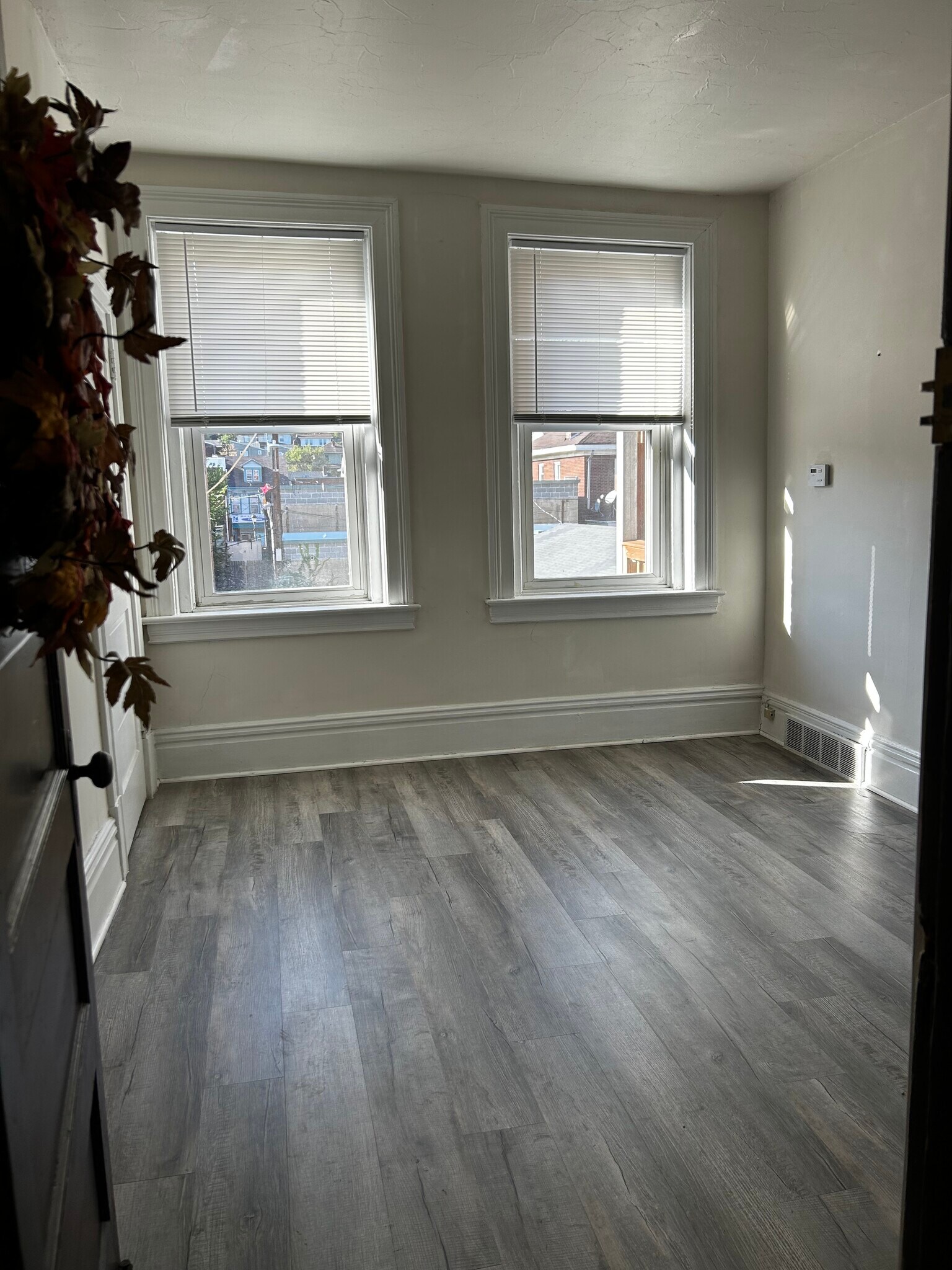 Dining room - 109 Sedgwick St