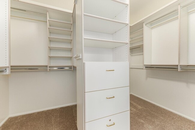 Building Photo - 14831 N 42nd Way