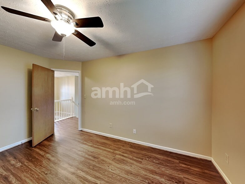 Building Photo - 4363 Squaw Valley Dr