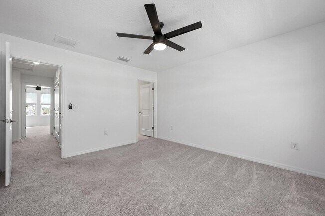 Building Photo - BEAUTIFUL 2 BEDROOM 2.5 BATHROOM TOWNHOME LOCATED IN THE HIGHLY SOUGHT AFTER SKY RANCH COMMUNITY!