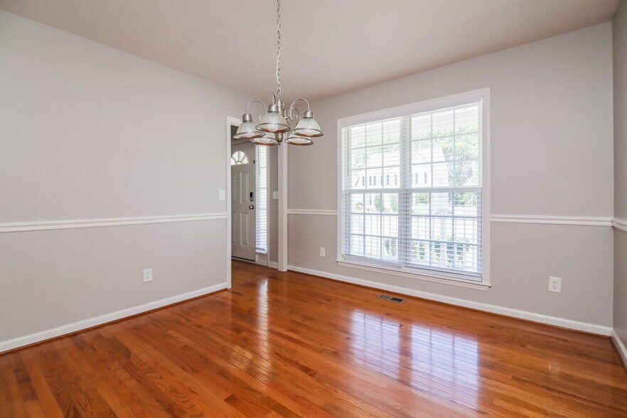 Building Photo - 6532 Austin Creek Dr