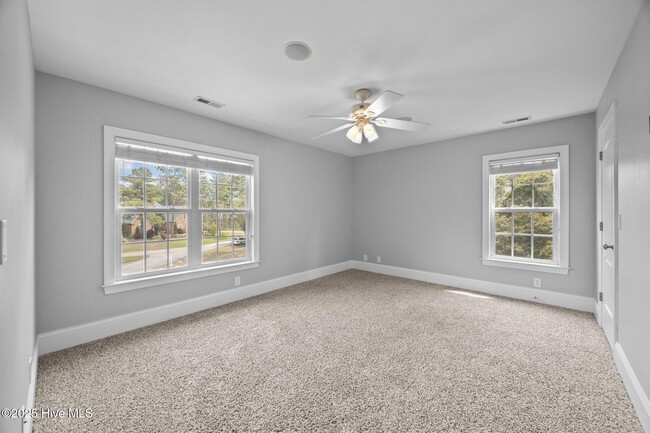 Building Photo - 109 Dunlin Ct