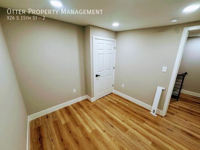 Building Photo - 926 S 15th St