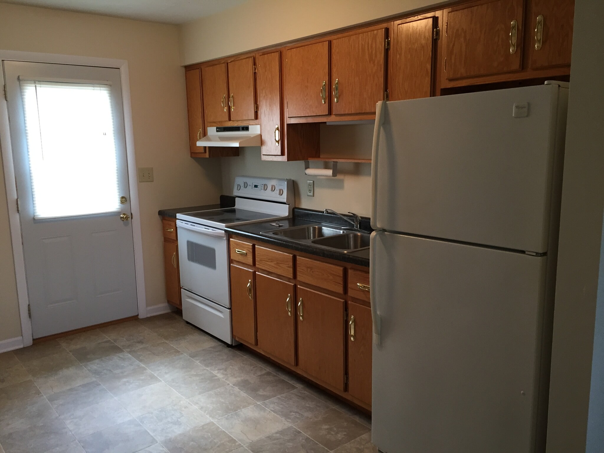 Building Photo - 365 Duo Dr