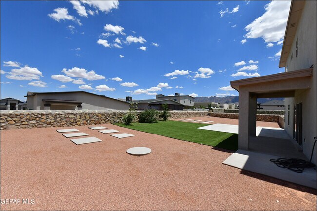 Building Photo - 2358 Enchanted Gem