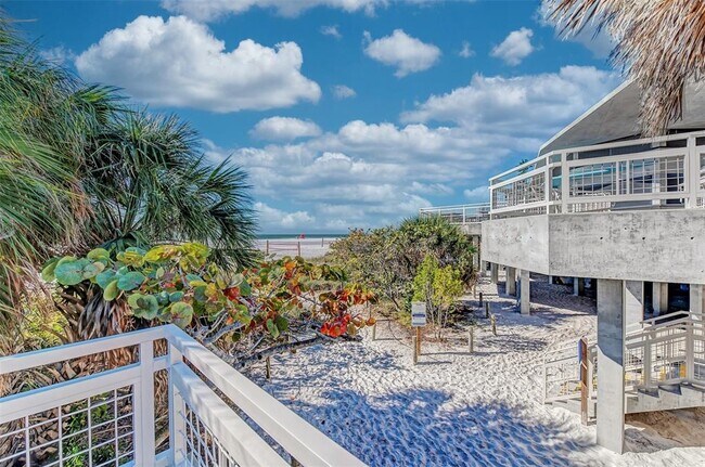 Building Photo - 412 Treasure Boat Way