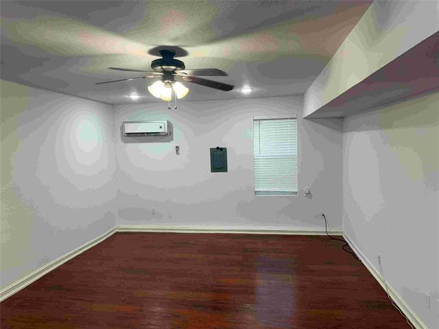 Building Photo - 1806 Haymeadow