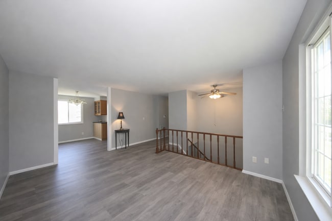 Building Photo - 3636 Charlotte Mill Dr