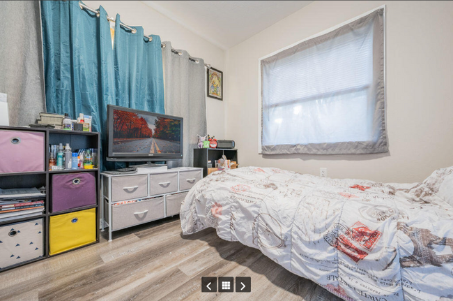 Primary Photo - 1053 Kenmore St