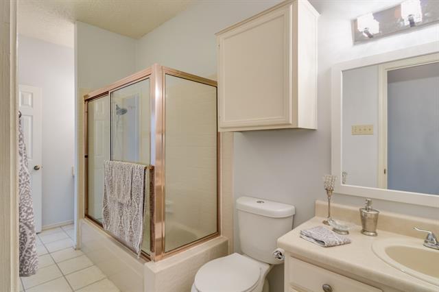 Building Photo - 2100 Randy Snow Rd