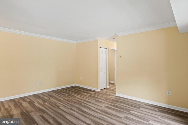 Building Photo - 6007 Majors Ln