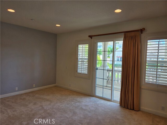 Building Photo - 17568 Cloverdale Way