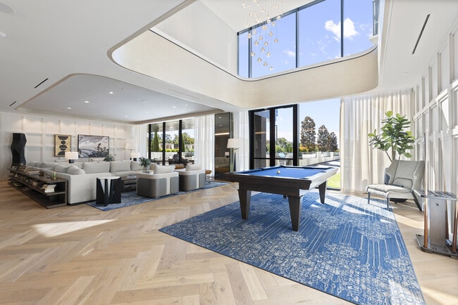 Building Photo - 2425 Peachtree Rd NE