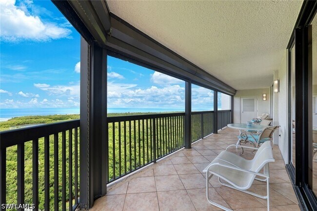 Building Photo - 6075 Pelican Bay Blvd