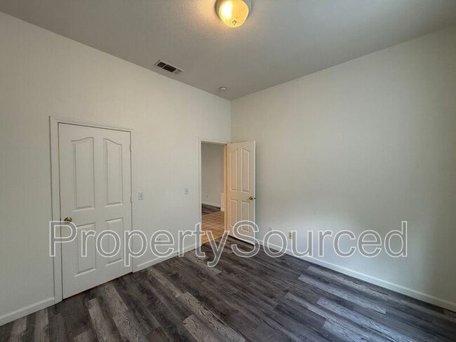 Building Photo - 3176 Penelope Dr