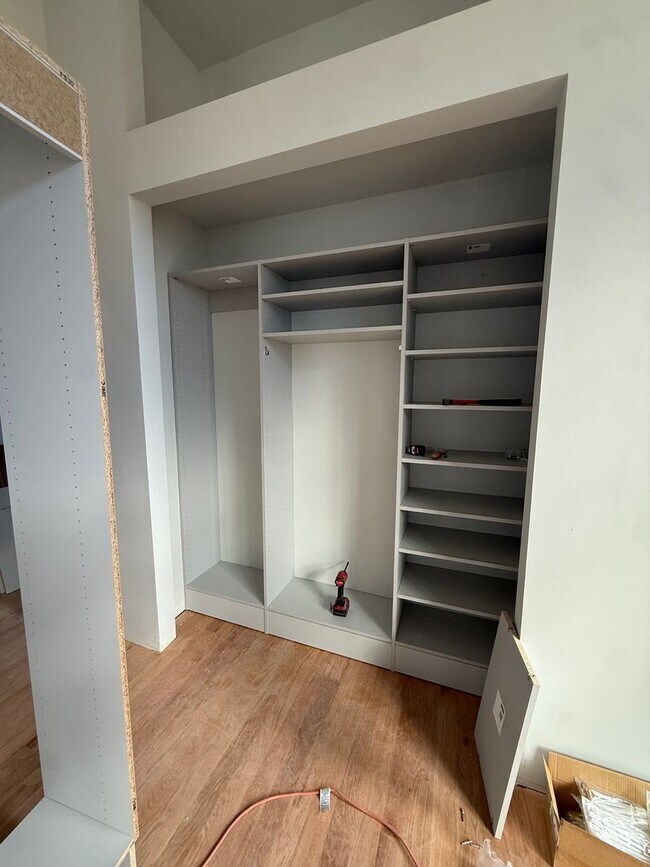 Building Photo - Brand New Studio in Wicker Park. 12' Ceilings. Huge Windows, Elevator Building. Roof Deck. Free I...