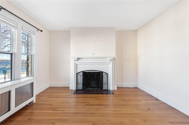 Building Photo - 118 Ocean Ave