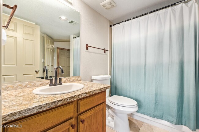 Building Photo - 10080 E Mountainview Lake Dr