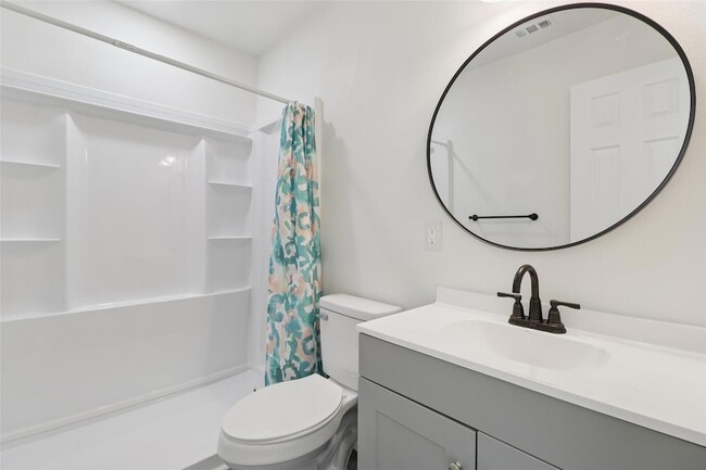 Building Photo - 1087 Schubert Ln