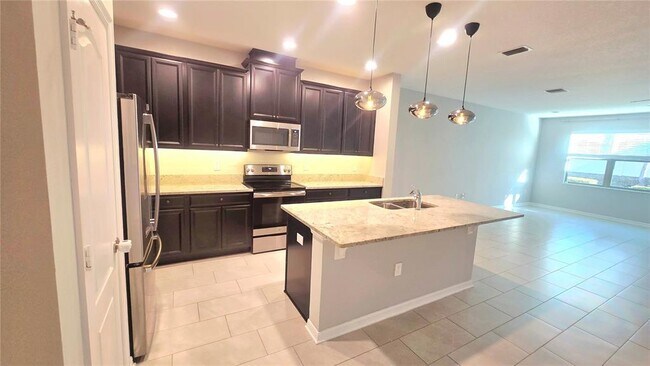 Building Photo - 11992 Sands Cv