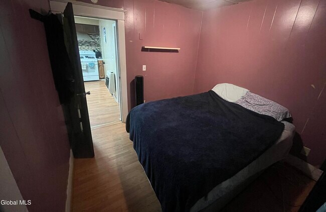 Building Photo - 1410 Stanford St