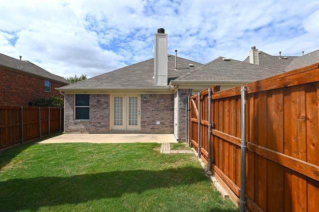 Building Photo - 1073 Red Hawk Dr
