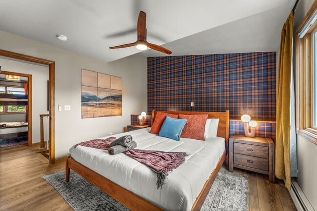 Building Photo - 7208 Secrest Ct