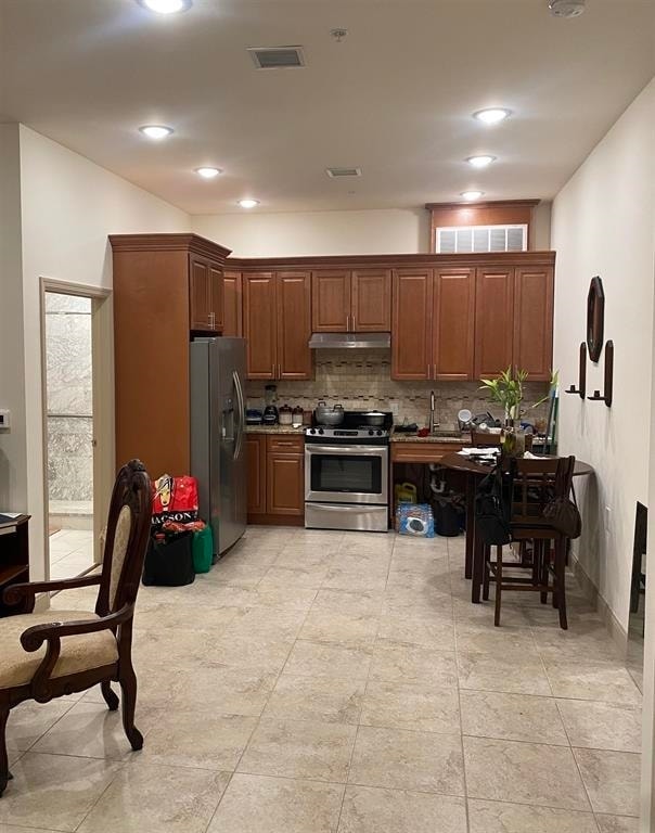 Building Photo - 258 Broadway