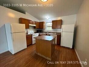 Building Photo - 3103-3105 W Michigan Ave-3105