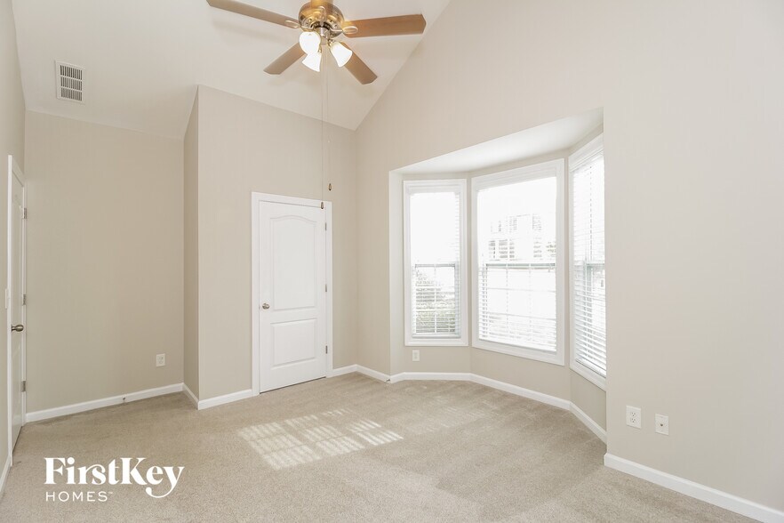 Building Photo - 230 Ryans Point