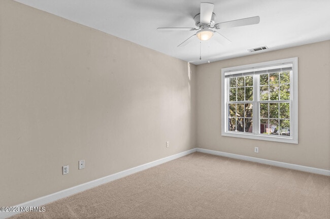 Building Photo - 5006 Carleton Dr