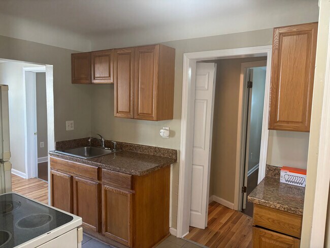 Building Photo - Freeland