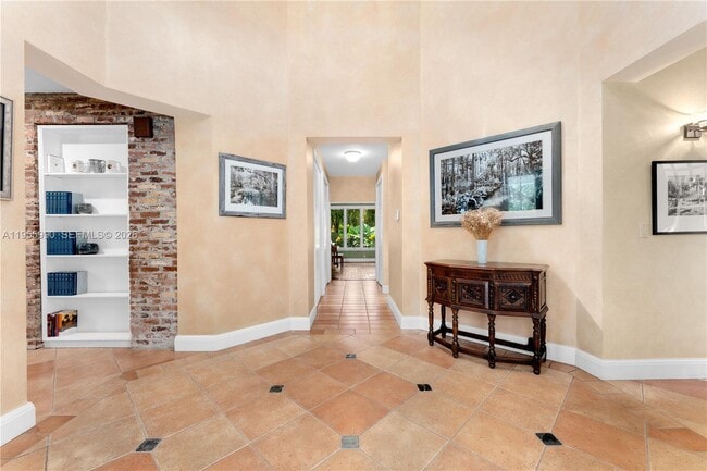 Building Photo - 7400 SW 47th Ct