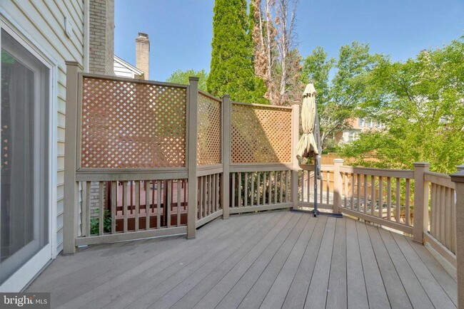 Building Photo - 4638 Luxberry Dr