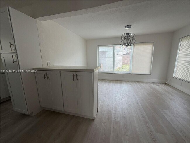 Building Photo - 3581 SW 13th Ct