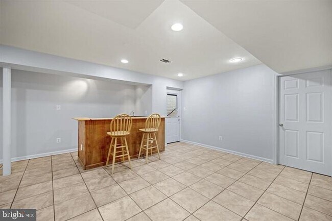 Building Photo - 18953 Longhouse Pl