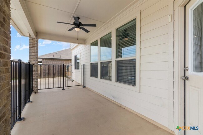 Building Photo - 309 Paddock Ln