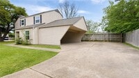 Building Photo - 1327 Airline Dr
