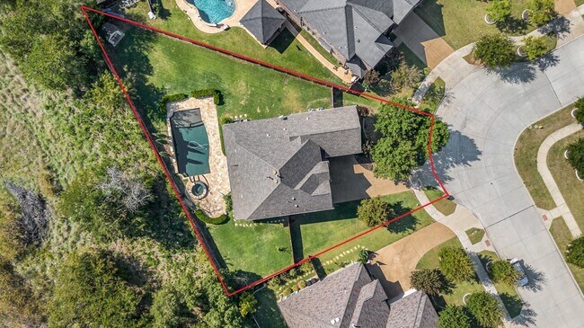 Building Photo - 14106 Summerwoods Ln